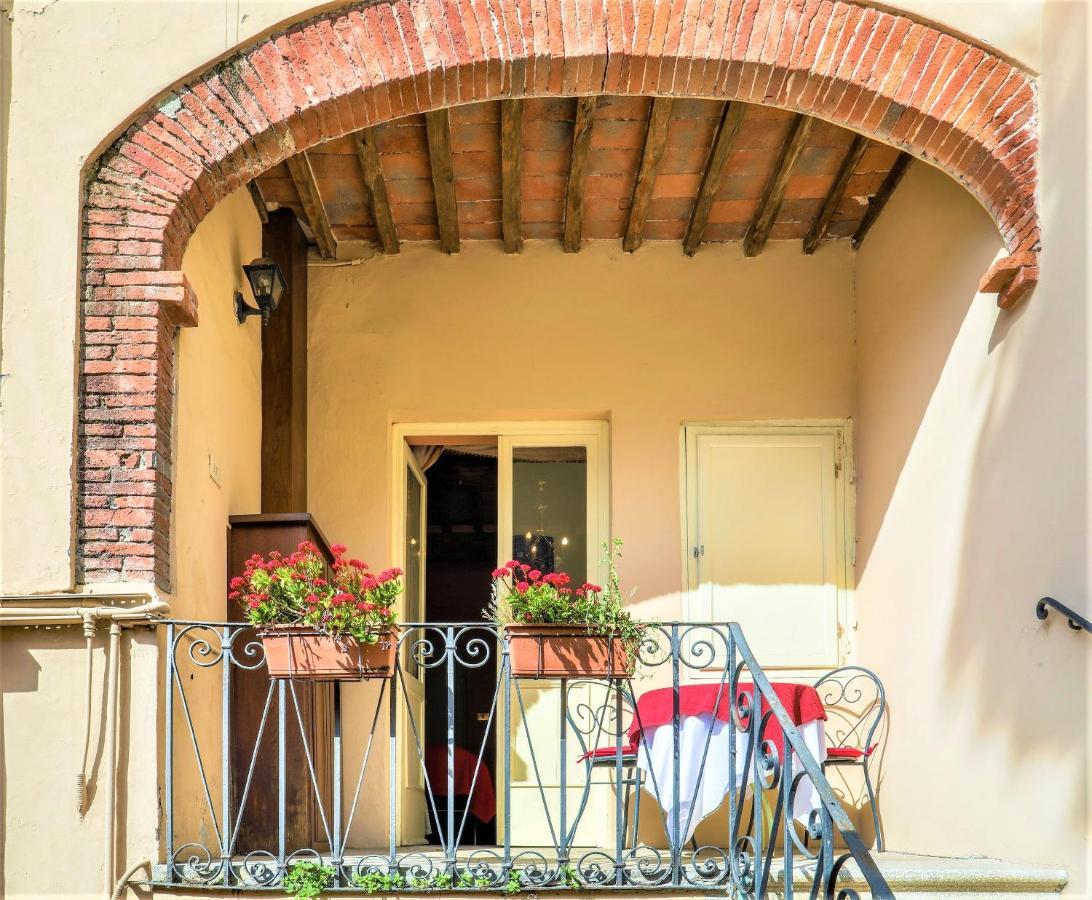 Antica Residenza Santa Chiara -city Center Lucca