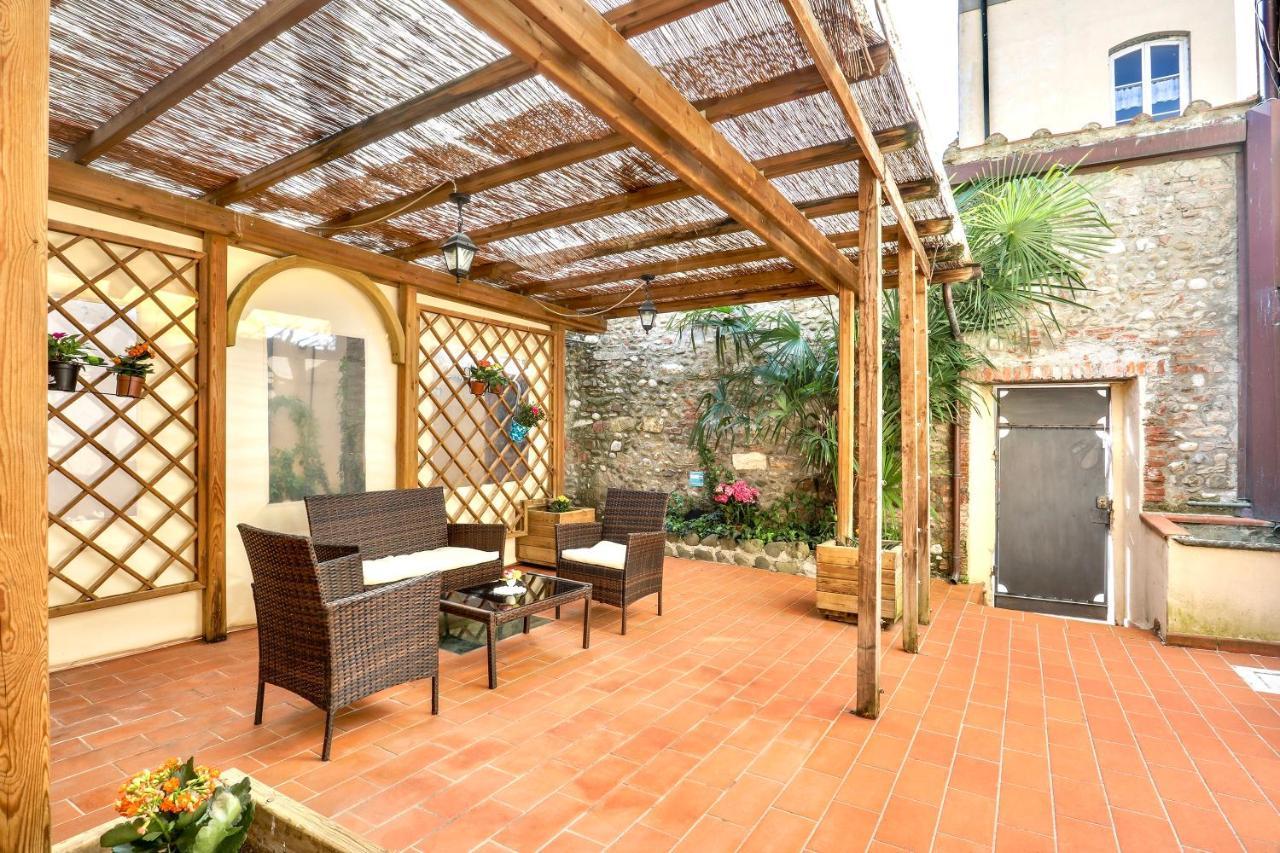 Antica Residenza Santa Chiara -city Center Gasthof Lucca