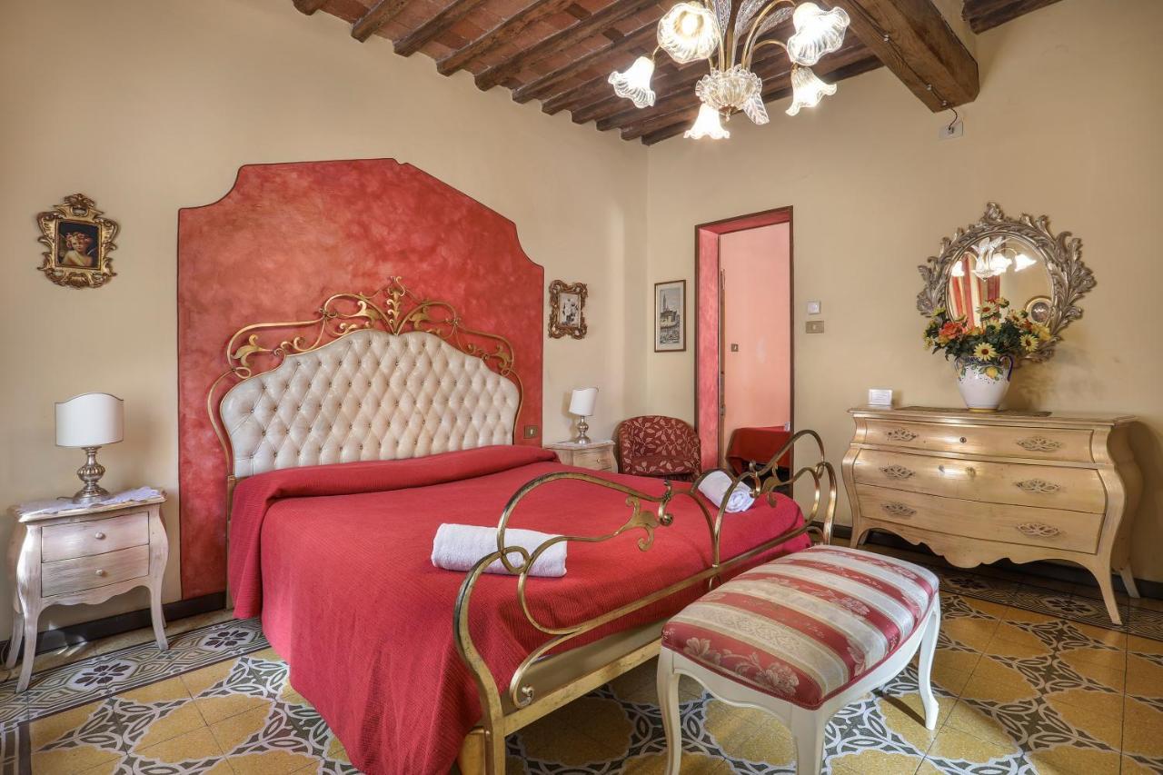 Antica Residenza Santa Chiara -city Center Lucques