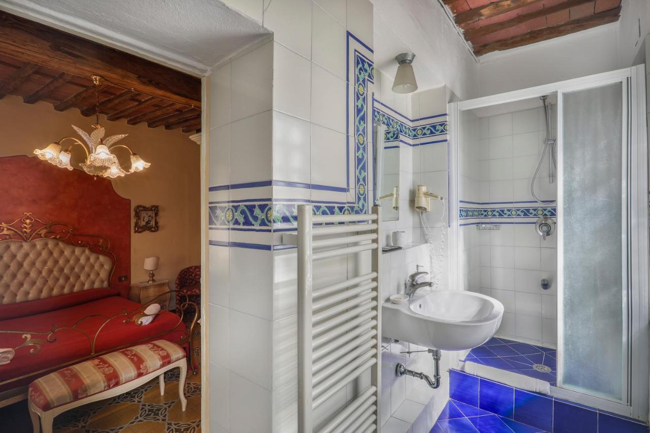 Antica Residenza Santa Chiara -city Center Gasthof Lucca