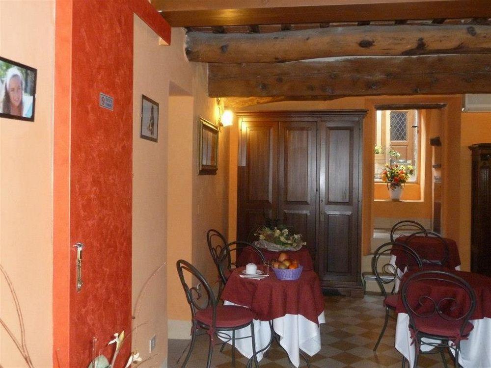 Antica Residenza Santa Chiara -city Center 3* Lucca