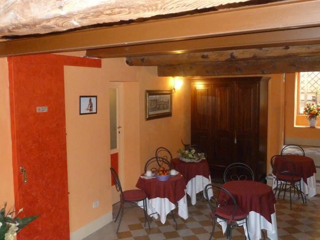 Antica Residenza Santa Chiara -city Center Lucca